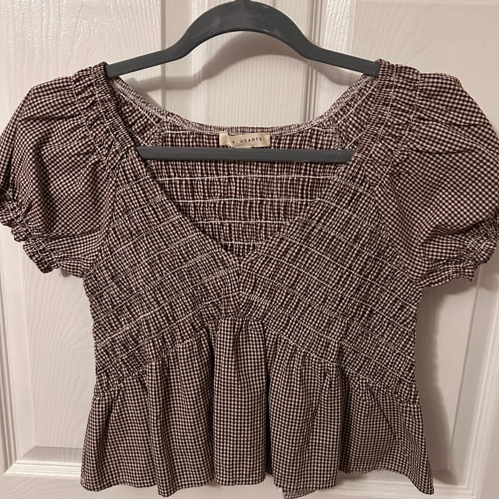 Pacsun size S puff sleeve brown and cream v neck top